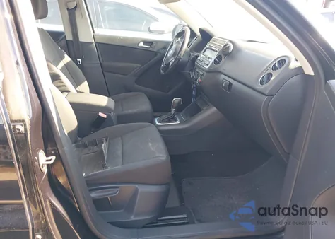 2013 Volkswagen Tiguan S из США, поврежденный, VIN WVGAV3AX1DW591585